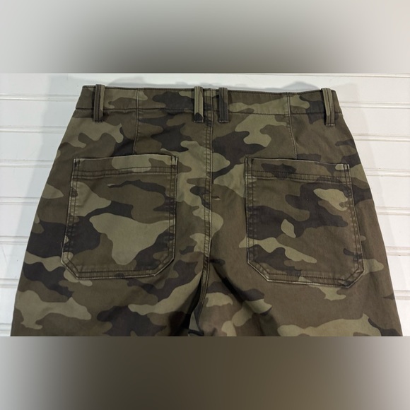 Banana Republic Slim Utility Pant Jogger Camo Womens Size 6 Zipper Ankles Casual - Picture 15 of 16